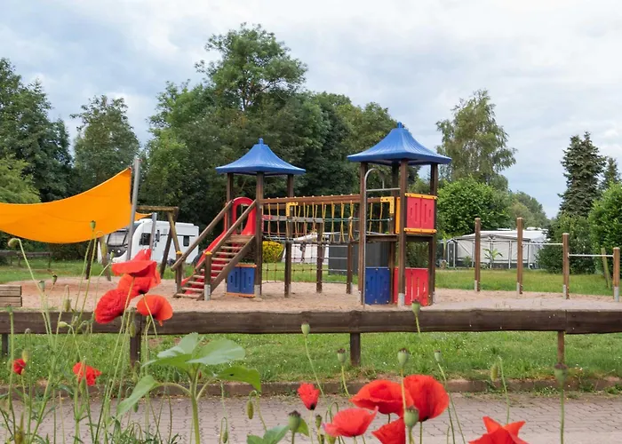 בית נופש Sleep Space 2 - Tiny Spot Suedpfalz Rülzheim